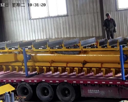 Transportador raspador enterrado de servicio liviano